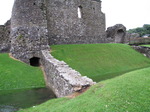 SX07744 High tide water in moat at Ogmore Castle.jpg